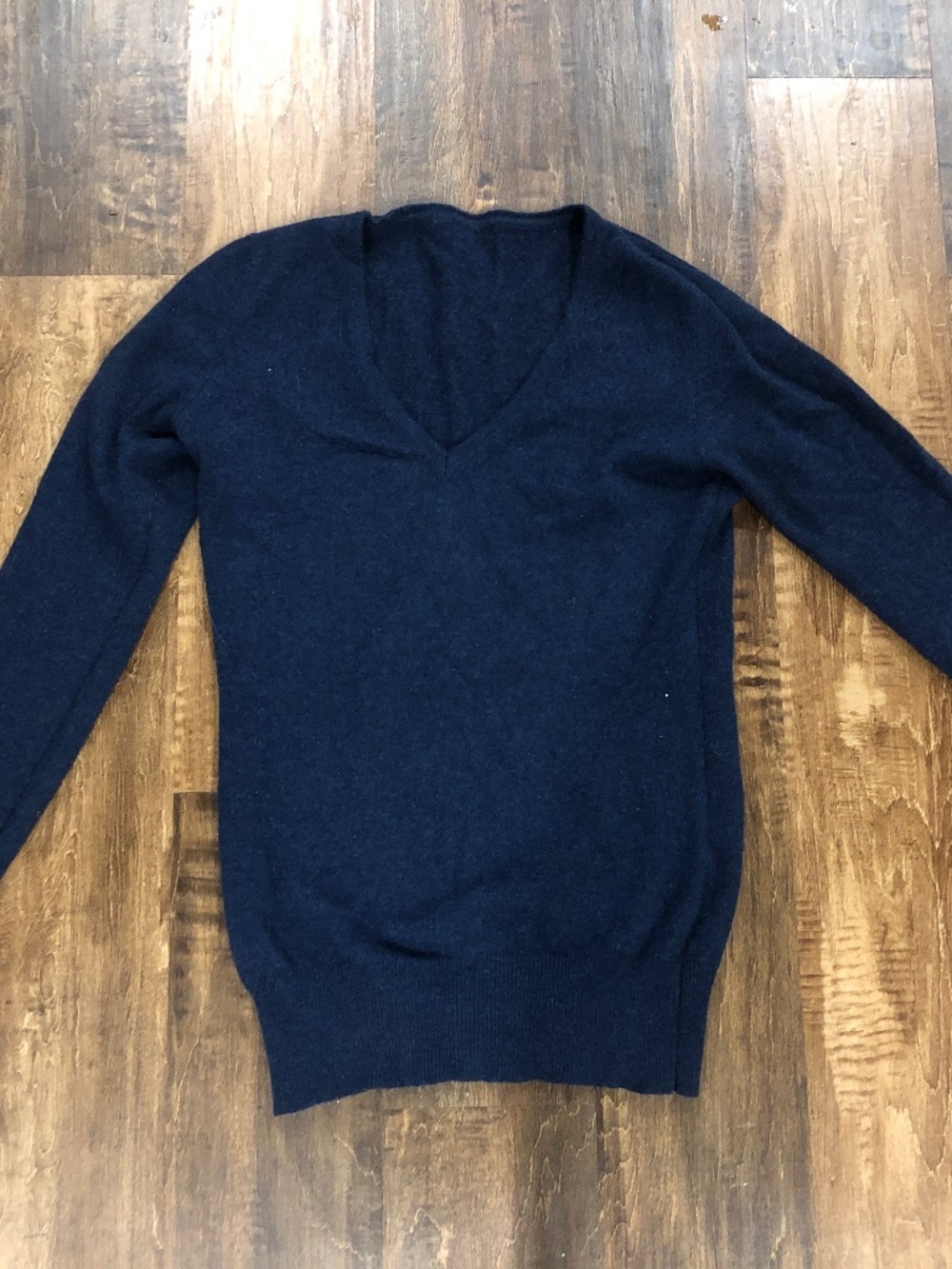 100% cashmere sweater